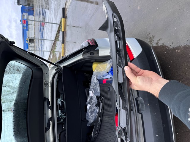Направляющая переднего бампера 5244778020 Toyota