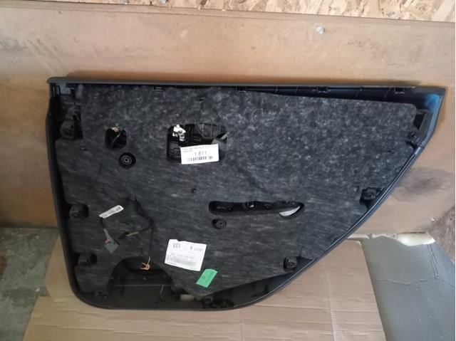 4M0867303ABWFA VAG Обшивка салона