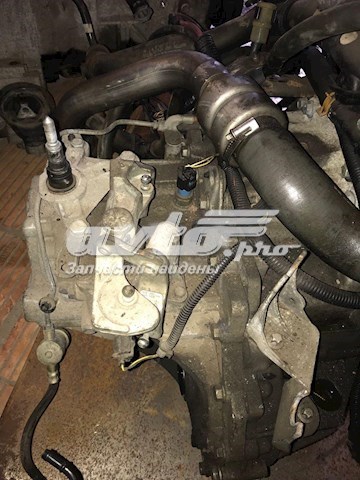 КПП в сборе 7701717853 Renault (RVI)