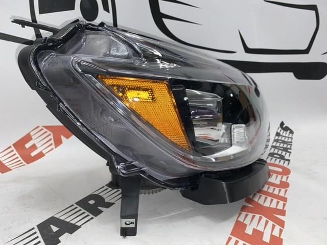 Правая блок фара Nissan/Infiniti 260103YU5A цена, от 626.95 USD