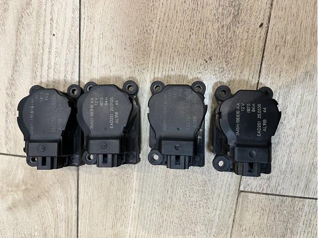 3M5H19E616AA FORD Actuador de compuerta del calefacción original y equivalente