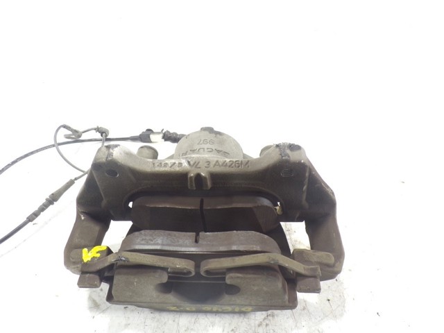 LR061370 Land Rover Суппорт тормозной, передний, левый