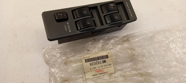  Mitsubishi MB782039
