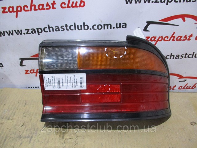 MB597526 Mitsubishi lanterna traseira direita