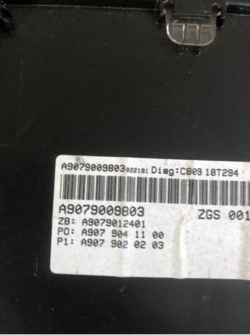  Mercedes A9079009803