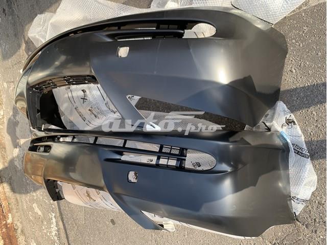5211933948 Toyota Бампер передний в сборе