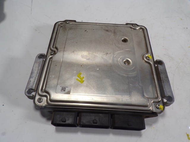 0281017185 Nissan/Infiniti 