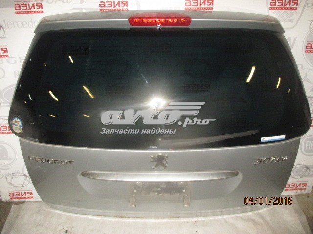 Дверь задняя (багажная 3/5-я (ляда) на Peugeot 307 SW 