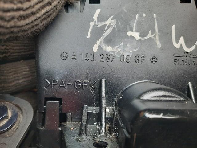 A1402670937 Mercedes 