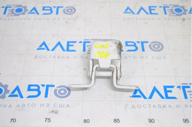 KB7W72240 Mazda Завеса двери задней правой
