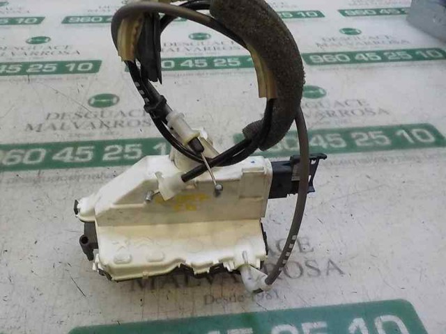 Замок задней правой двери  Ситроен Элизе 