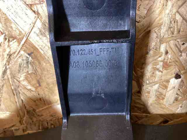 9Y0122451 Porsche 