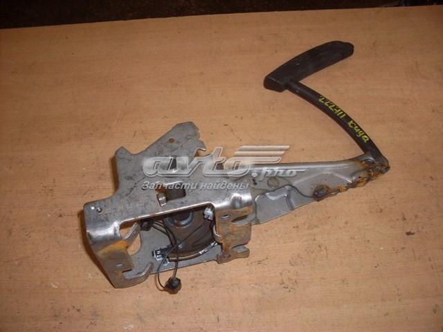 Рычаг ручника Ford AV612780AB