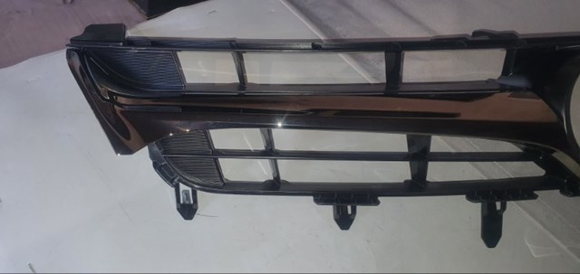 Решетка радиатора 5310106914 Toyota