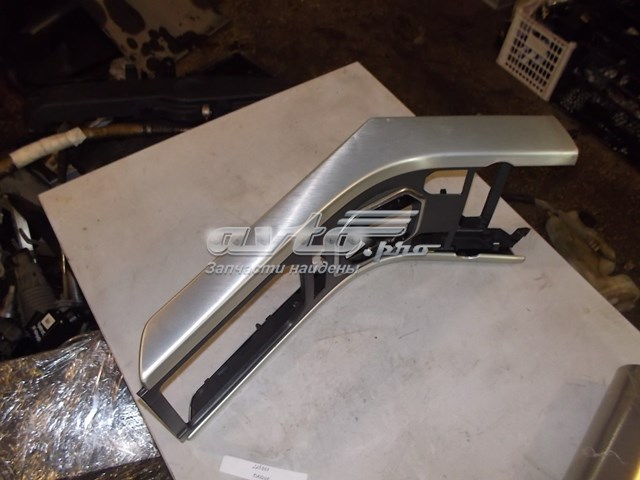  Land Rover LR071510 цена, от 76.29 USD