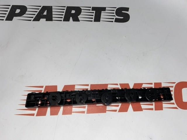 Крепление бамера правое Nissan/Infiniti 852266LB0A цена, от 13.73 USD