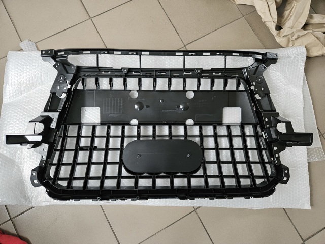 PAD07033G KLARKSONAS Решетка радиатора
