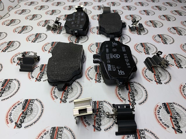 Задние тормозные колодки 0004207103 Mercedes