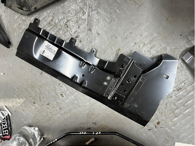 9827904980 Peugeot/Citroen 