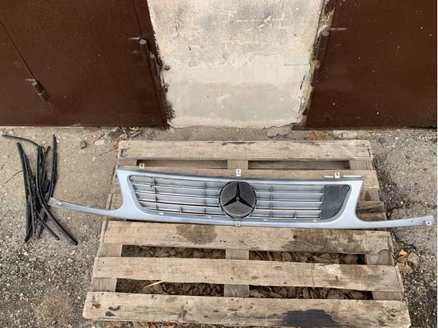 Купить A6388880515 Mercedes Решетка радиатора