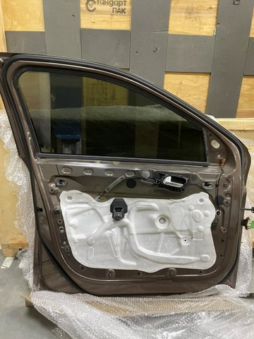  Дверь передняя левая Citroen C-Elysee 