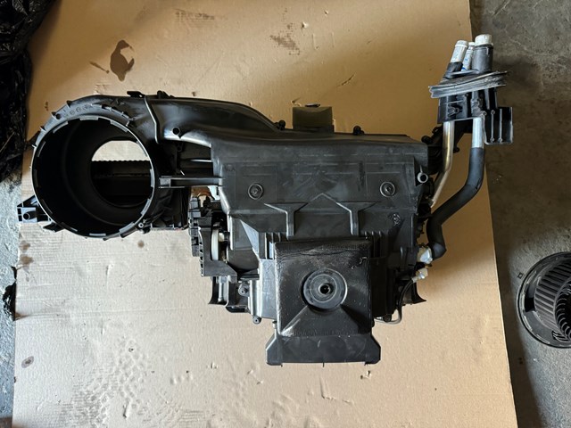  BMW 64116947275 цена, от 117.81 USD