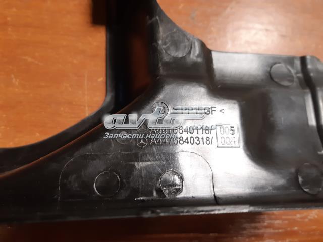 Mercedes A4476840118