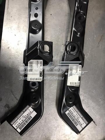 Кронштейн радиатора верхний правый Nissan/Infiniti 625124CB0B цена, от 19.10 USD