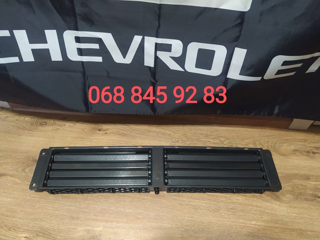 Жалюзи радиатора охлаждения 23278689 General Motors