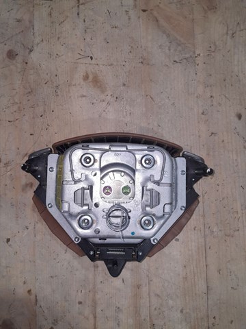 Подушка безопасности водителя 7L5880201 Porsche