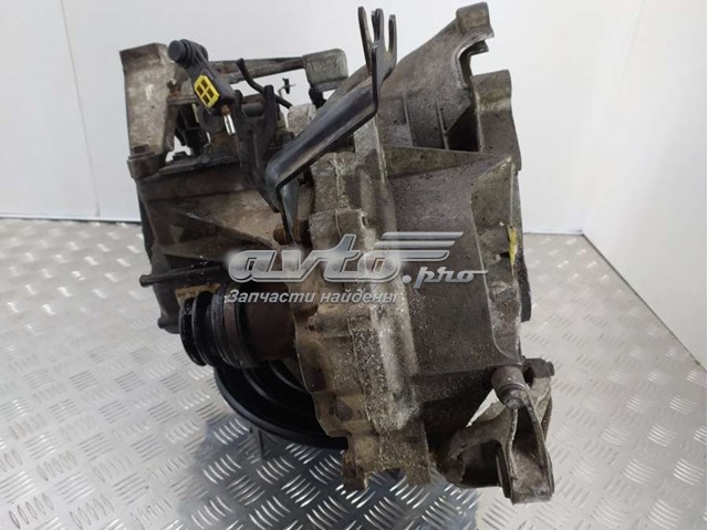  Ford 3M5R7002XA