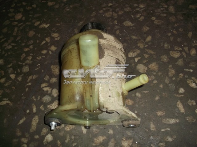 Бачок гидроусилителя Мазда Кседос 6