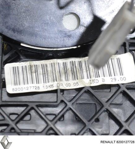Купить 8200127728 Renault (RVI) Правый подрулевой переключатель