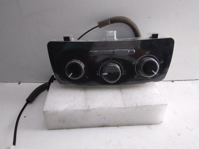 Блок управления режимов отопления Fiat/Alfa/Lancia 735643607