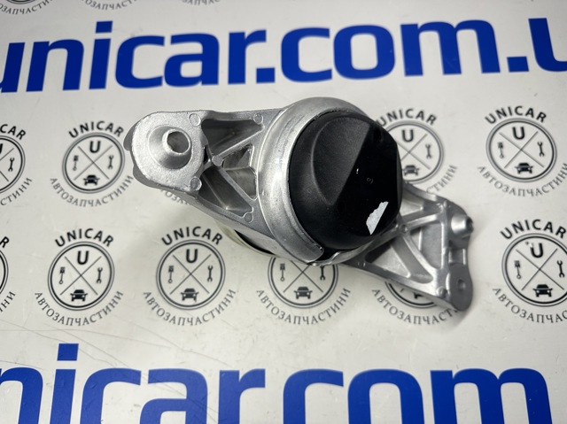 A2062404901 Mercedes Подушка (опора) двигателя, левая