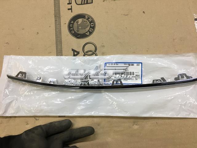 7E58530662ZZ VAG Молдинг бампера переднего правый