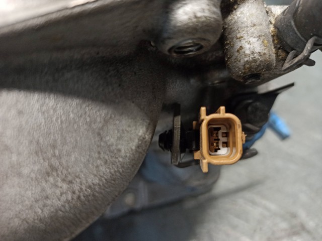 Купить 140033370R Renault (RVI) 