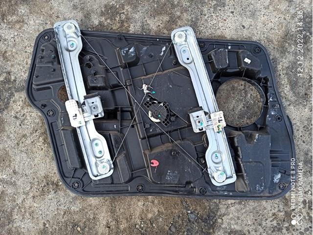 824813Q002 Hyundai/Kia 