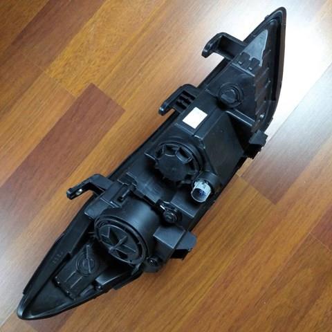 Левая фара 92101F3010 Hyundai/Kia