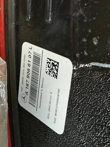 A1679066107 Mercedes 