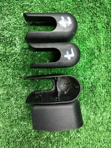 Tapa, brazo del limpiaparabrisas trasero 852920D020 TOYOTA