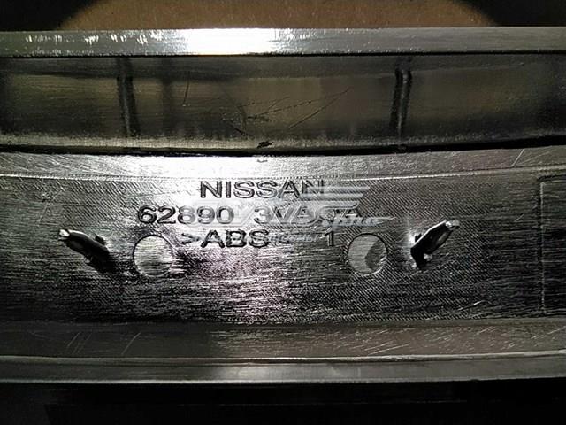 Эмблема капота Nissan 628903VA0A