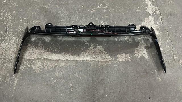  51627451982 BMW
