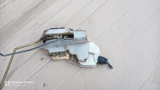 Compre Fecho da porta dianteira esquerda Mitsubishi Pajero 