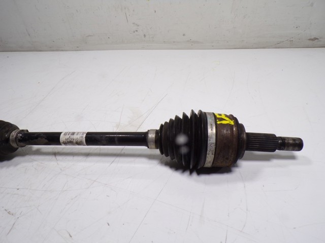 391001665R Renault (RVI) Полуось передняя, правая