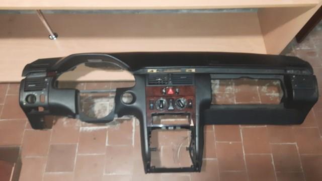 2106800416 Mercedes 
