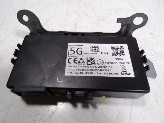 86740YP010 Toyota 