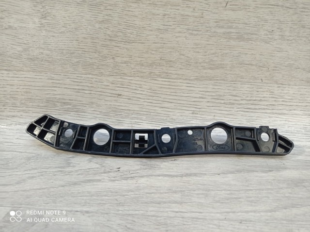 GN1517A870AA Ford Левое крепление переднего бампера