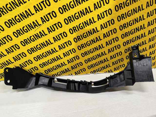 BDTS50160A Mazda Кронштейн бампера переднего