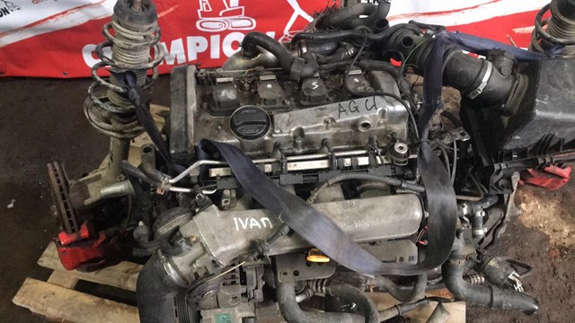 Двигатель AUM VAG